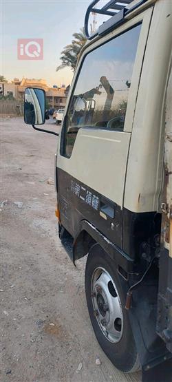 میتسوبیشی کانتەر
